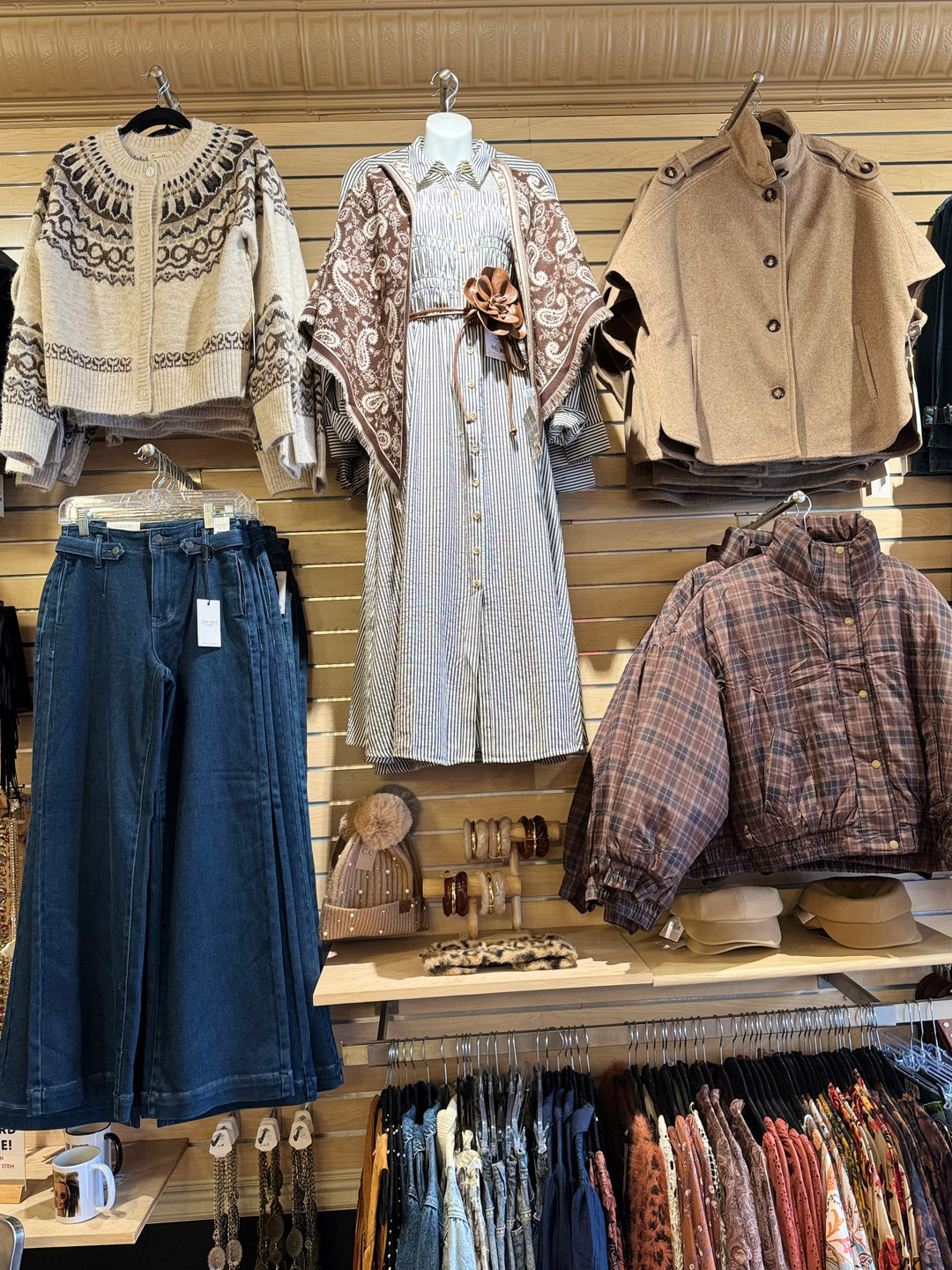 Gifts & Accessories