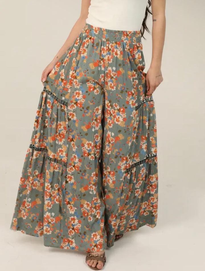 Watercress Lace Insert Pants