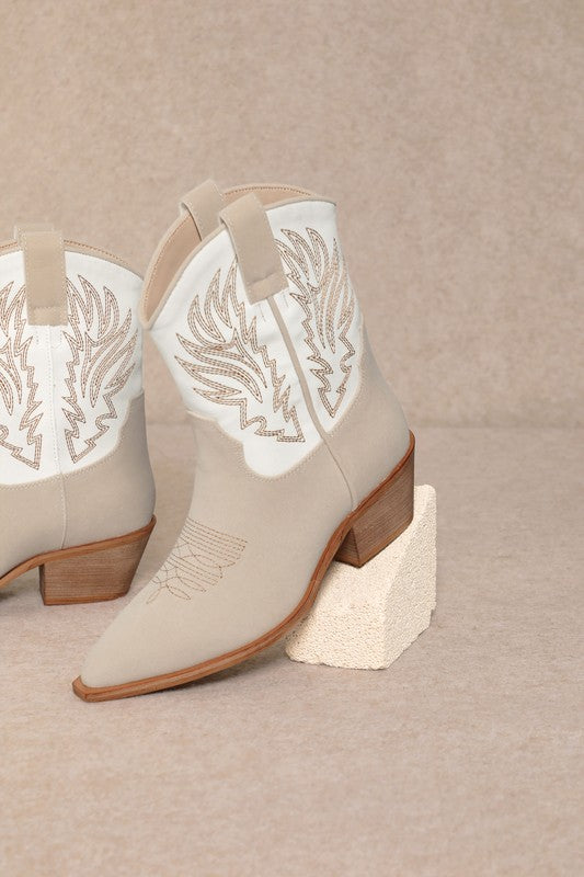 Claire Classic Panel Boot
