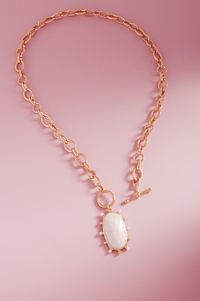 Pearl Around Enamel Hexagon Plate Toggle Necklace