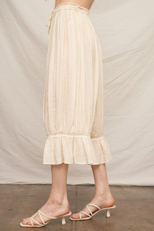 Cropped Cream Bloomer Pants