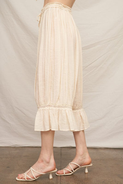 Cropped Cream Bloomer Pants
