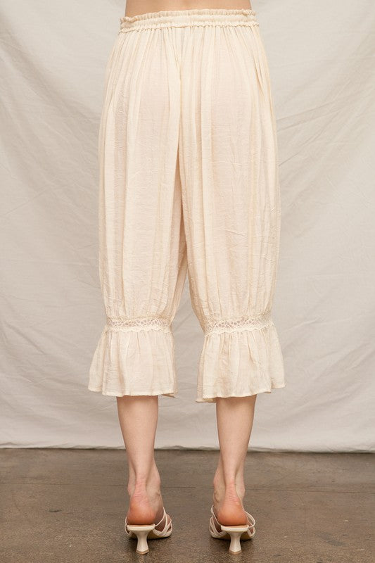 Cropped Cream Bloomer Pants