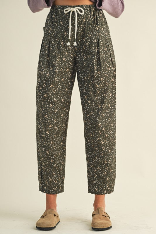 Ditsy Fall Barrel Leg Pants (2 colors)