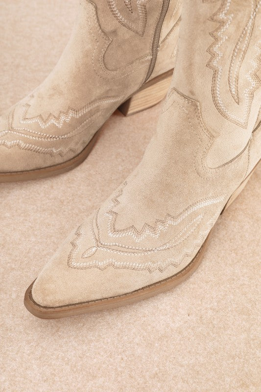 Tess Stitch Western Boot