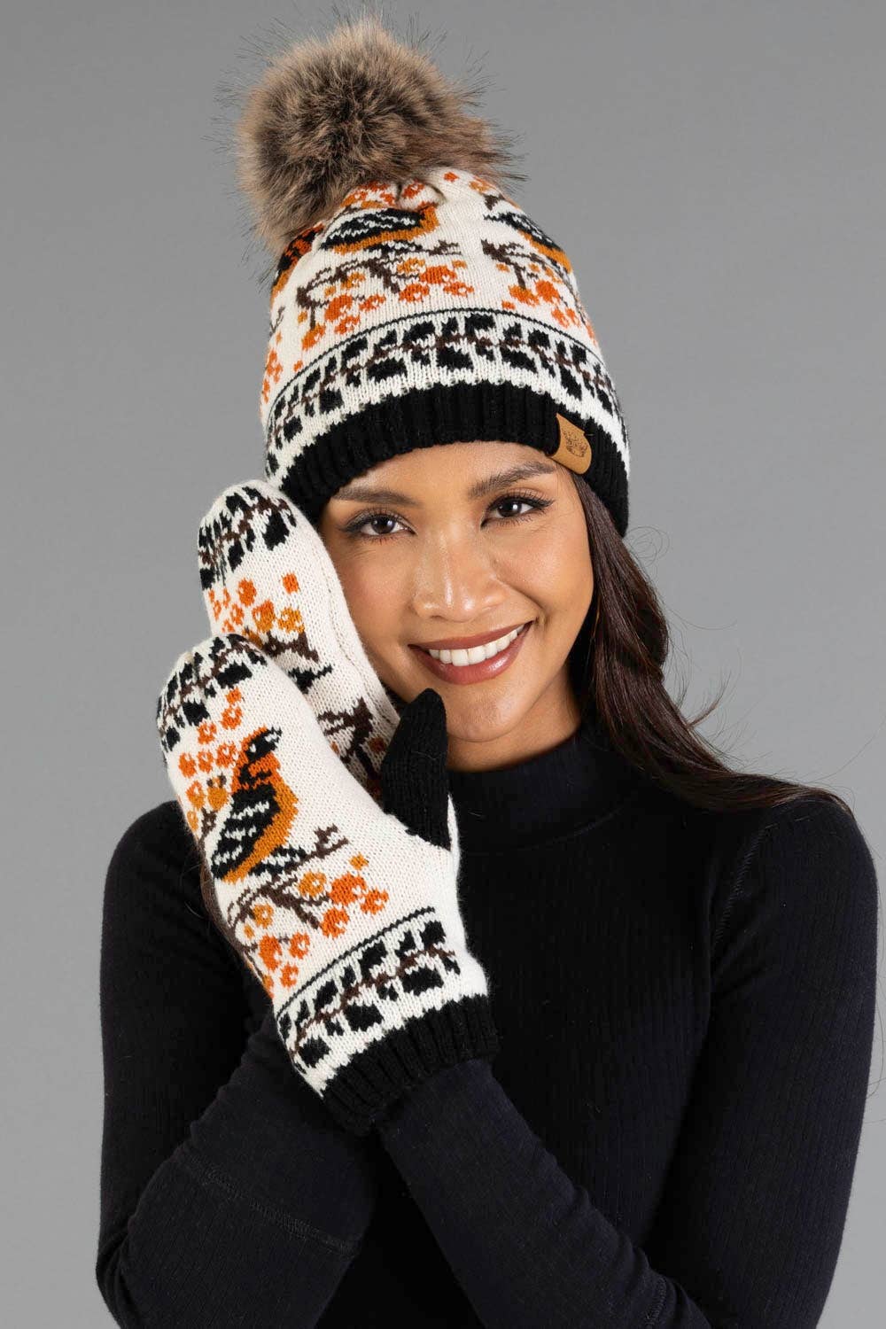 Black &amp; Cream Bird Pattern Knit Mittens