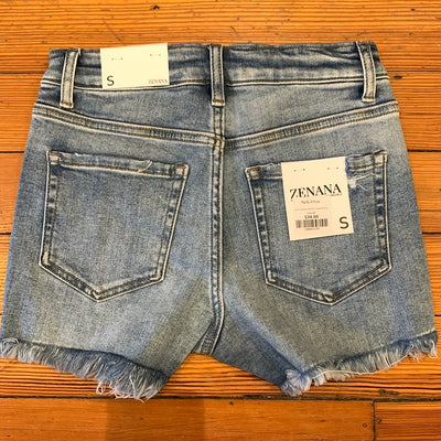 Lisa's medium Wash Frayed Shorts