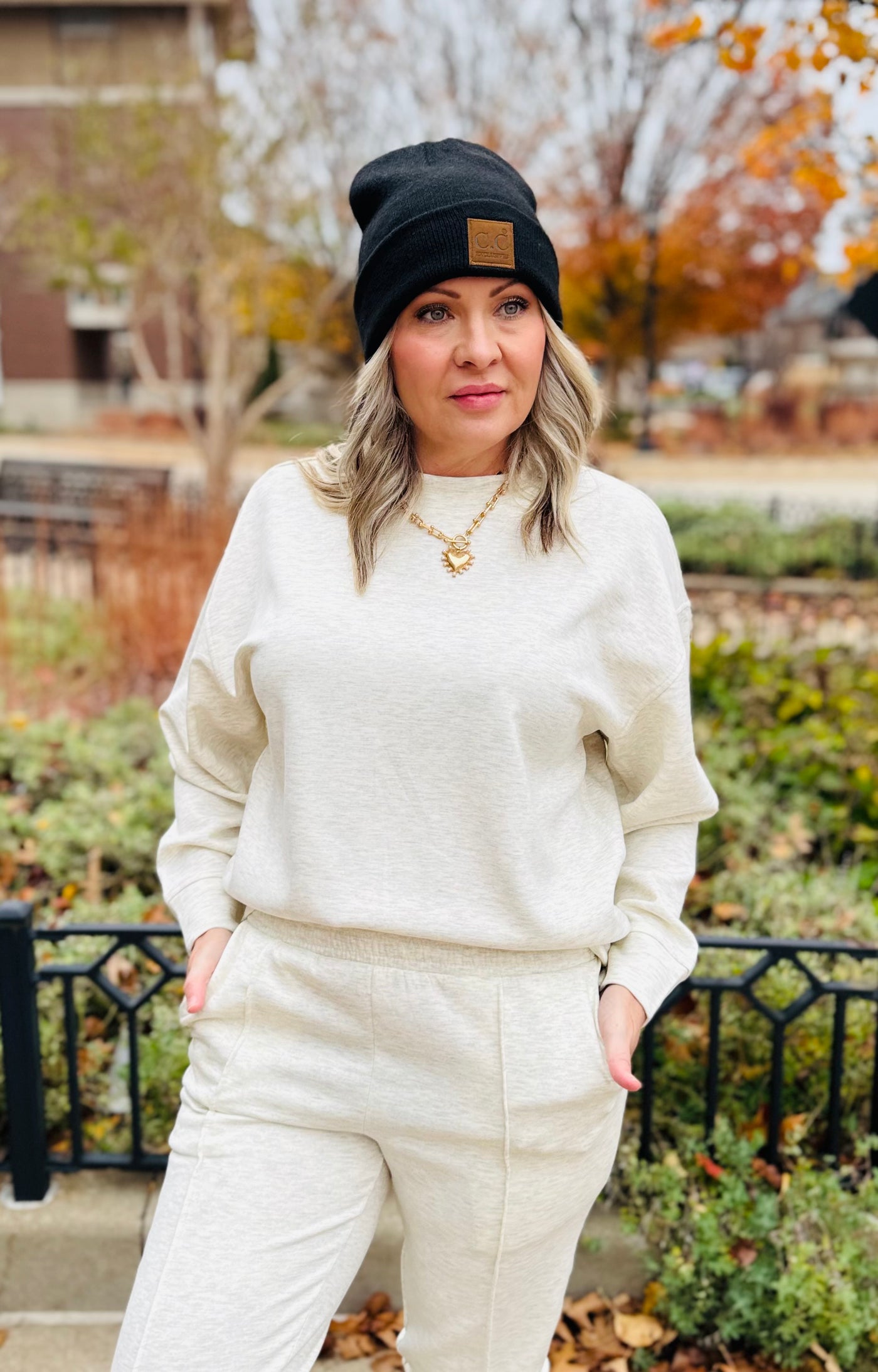 Scuba Mock Neck Jogger Set - Heather Vanilla