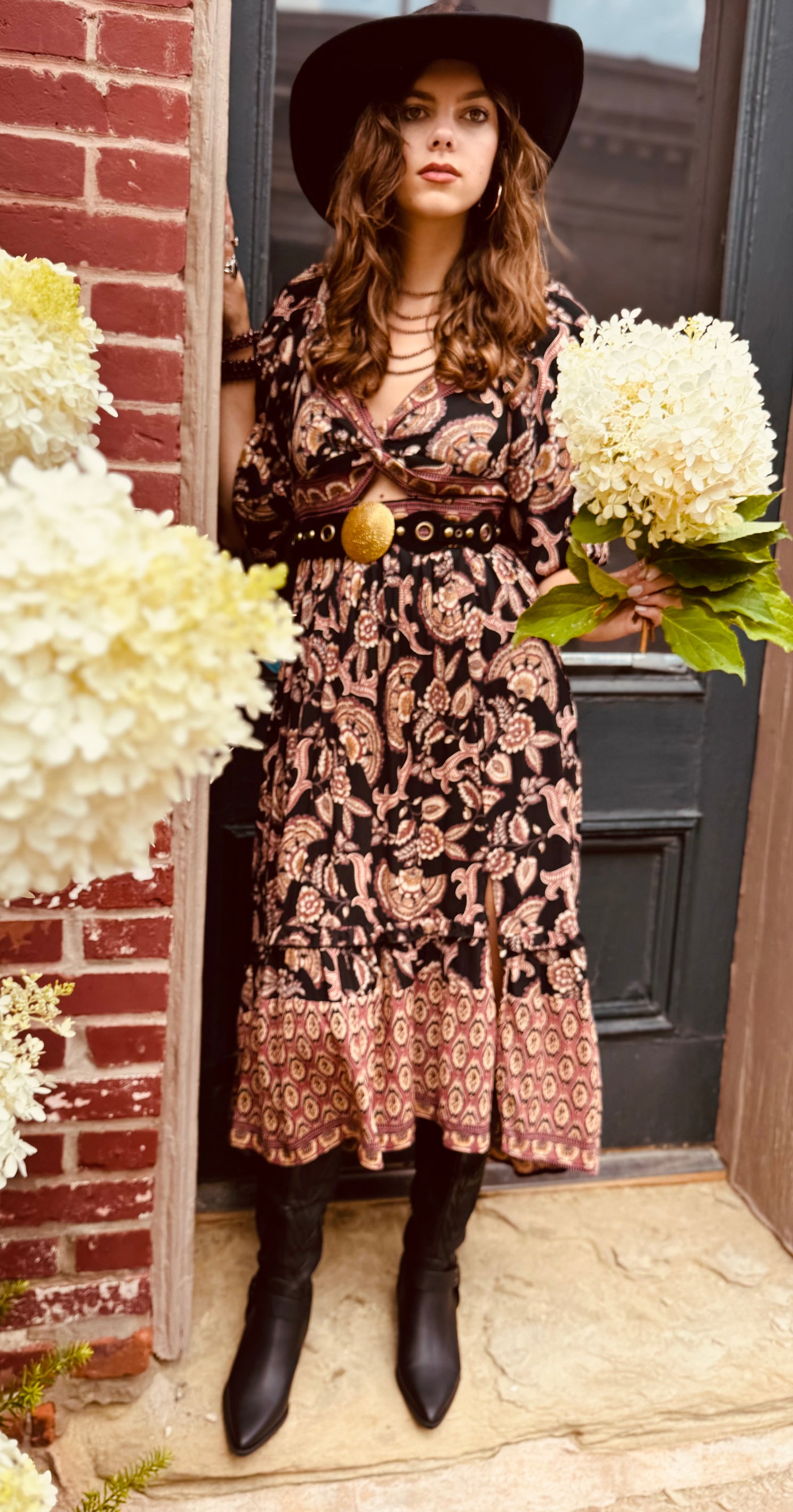 Market Muse Midi Dress