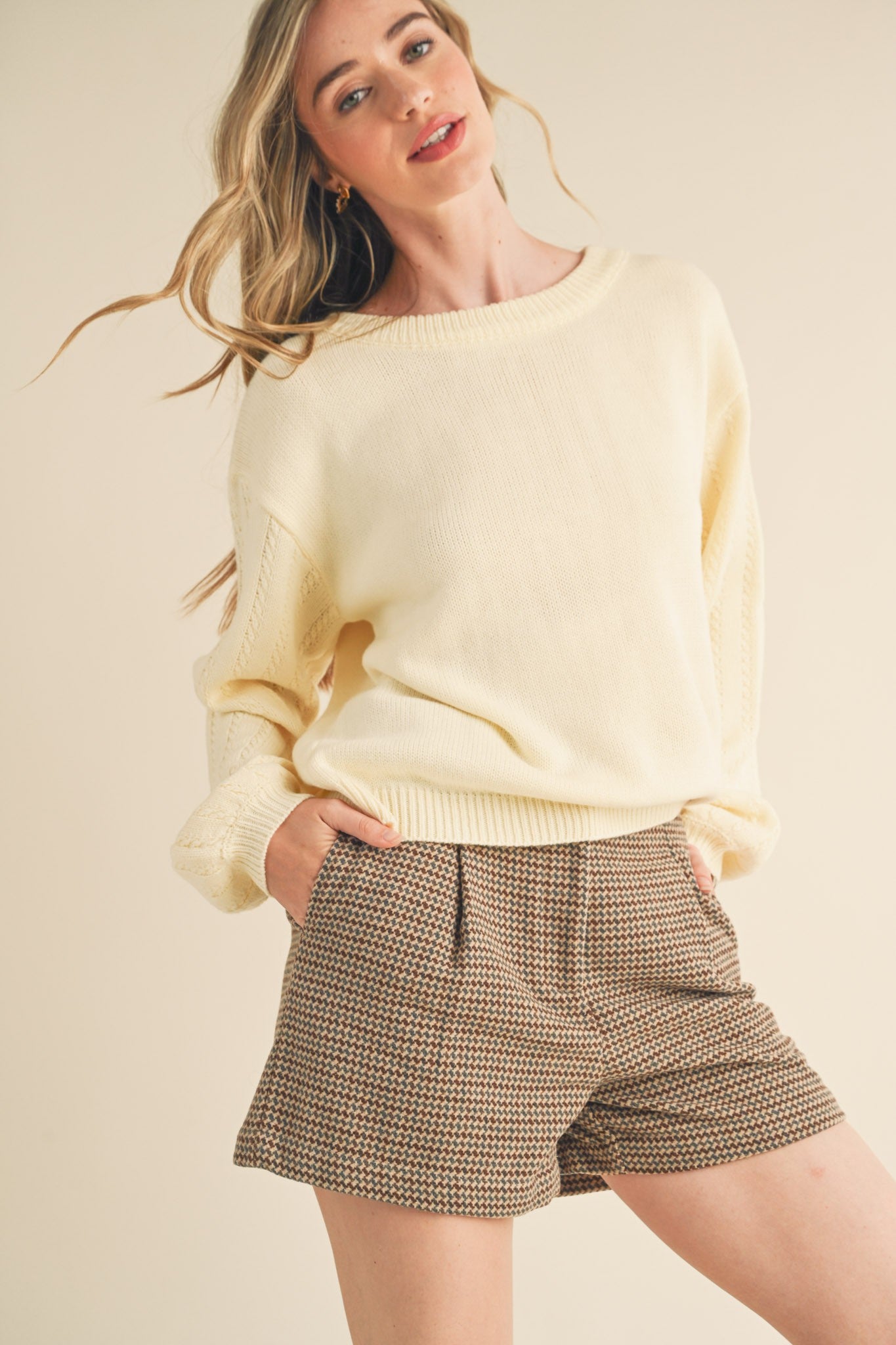 Back Bow Tie Sweater
