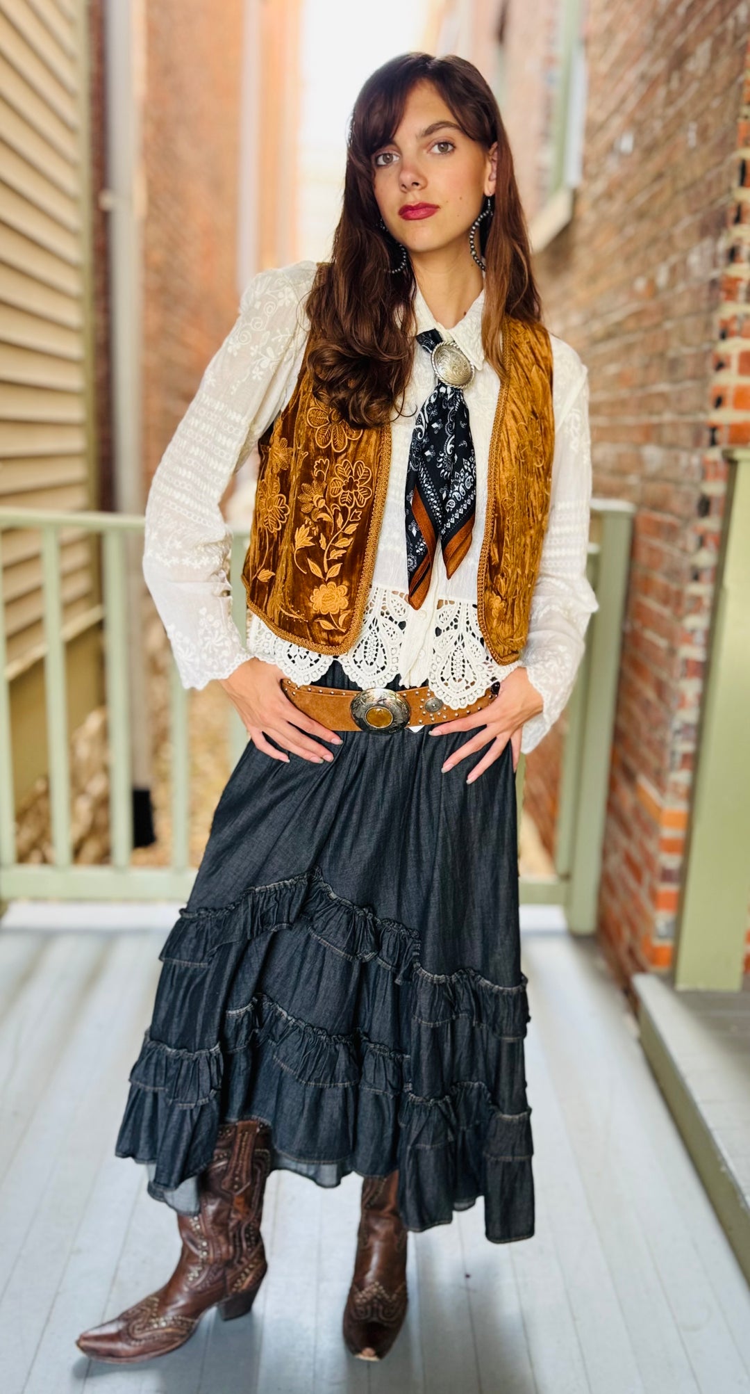 Fall Floral Embroidered Velvet Vest