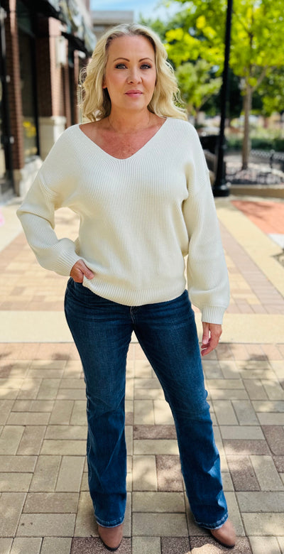 Playful Back Bow Sweater - Cream