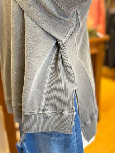 French Terry HI-Lo Pullover - Black