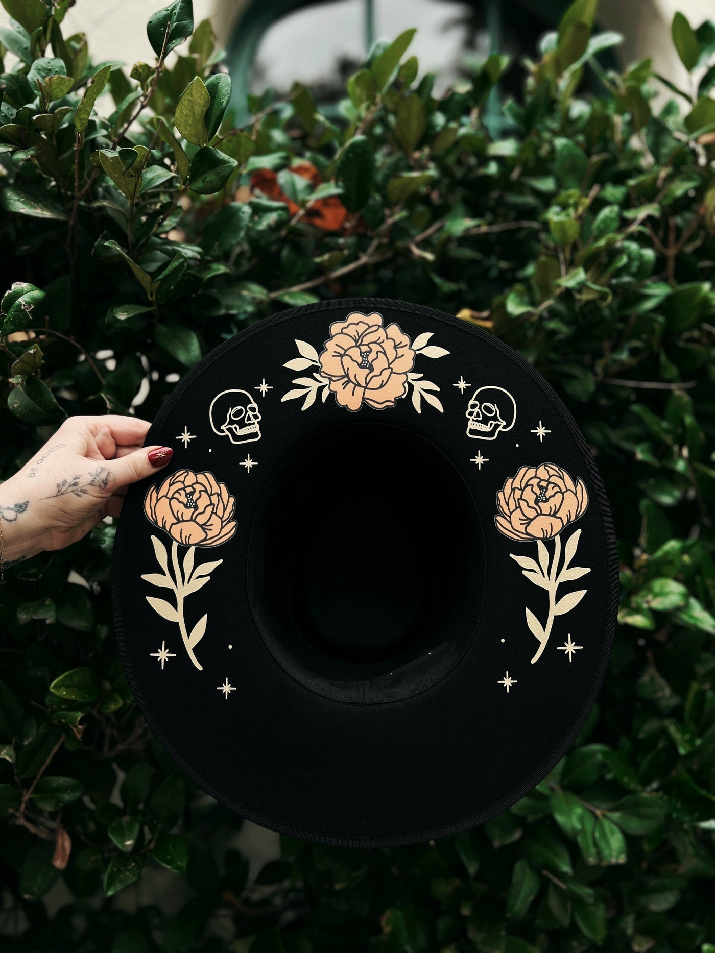 Nikki Skull & Flower Black Rancher Hat