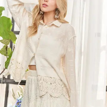 Charlotte Scallop Hem Blouse