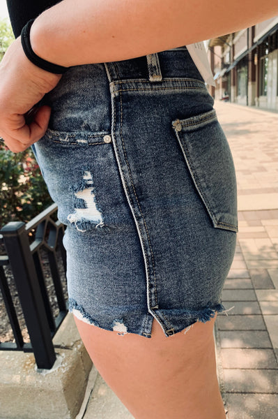 Summer Look Stretch Shorts