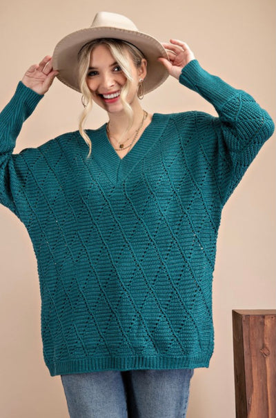 Curvy Solid v-Neck Argyle Sweater (2 colors)