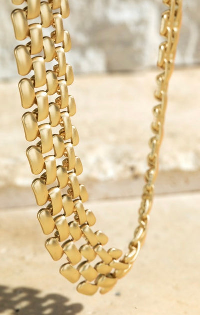 Charming Semi-Matte Wide Chain Necklace